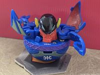 Front view of opened Bakugan on core showing color scheme and 500 g marking