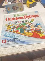 Front cover of sealed Disney's Christmas Favorites LP