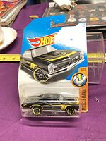 Front view of sealed Hot Wheels 1967 Pontiac GTO blister pack