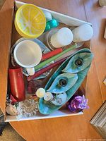 overview of all items in box