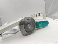 Vacuum folded, label 'pivot lithium', charging base behind