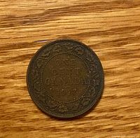 Reverse of 1917 Canada one cent with wreath design and date