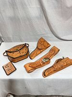 Full set: belt, two holsters, purse, wallet displayed
