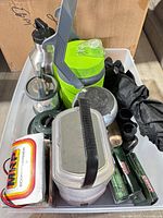 Overview of items in storage tote