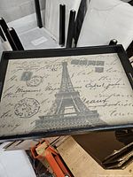 Top view of tray showing Eiffel Tower burlap design