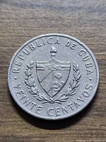 Obverse showing Cuban coat of arms and denomination