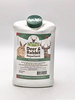 Front English label view of 0.95 L Bobbex repellent bottle