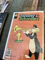 Front cover of bagged Tweety & Sylvester #103 comic