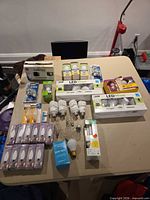 Full lot overview on table