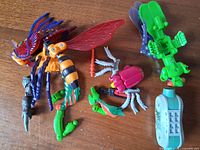 Overview of main insectoid figure parts and accessories