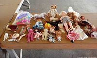 Overall shot of entire lot on table