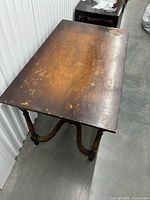 Top surface showing veneer wear and overall size