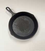 Top view of seasoned cast iron frying pan