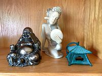 Front view of all three decor pieces