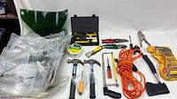 Overview of all tools, extension cord, visor, Lexivon kit
