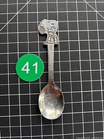 Full view of spoon front