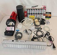 Overview of all electronics, lighting units, batteries and cables