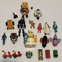 All twenty toys overview
