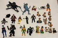 Full lot overview of all figures and vehicles