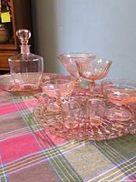 Full set displayed on handled tray