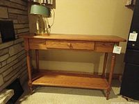 Console table and lamp overall view