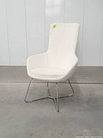 Front three-quarter view of chair
