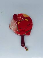 Front view of mirror inside cat cover