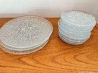 Stack and side-by-side view of all large and small plates showing quantity and texture
