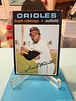 Front of 1971 Topps Frank Robinson #640 card on stand