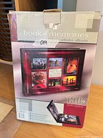 Retail box showing product details and photo capacity