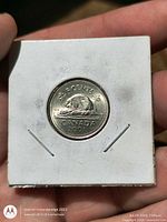 Obverse of Canada 5 cents coin 2001 in 2x2 flip