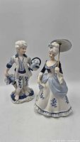 Both figurines front view