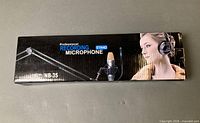 Retail box showing model NB-35 professional recording microphone stand
