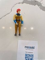 Full figure front view on countertop
