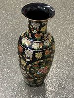 full view of vase front