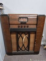 Full frontal view of Westinghouse console radio
