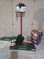 All items overview: mailbox, garlands, lamp, box
