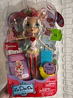 Front view of sealed La Dee Da Cyanne Viva La France doll set