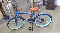 Left side view of entire bicycle