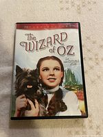 Front cover of The Wizard of Oz 75th Anniversary Edition DVD case