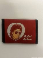 Front of wallet showing Michael Jackson graphic and colors