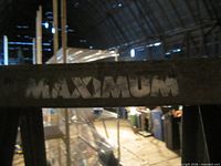 Close-up of Maximum logo on ladder rail