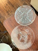 Top view of both glass pieces showing patterns and division