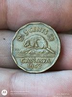 Reverse side showing 5 Cents legend, beaver, Canada 1942