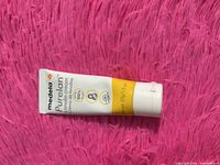 Front of Medela Purelan lanolin cream tube