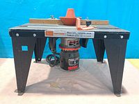 Full view of Craftsman router table with router mounted below