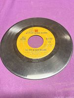 A-side label showing The City of New Orleans, catalog number, artist and label