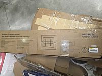 shipping box present in lot