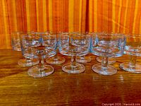 Front view of short pedestal Marski glasses