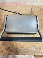 Closed Salton panini press showing overall form
